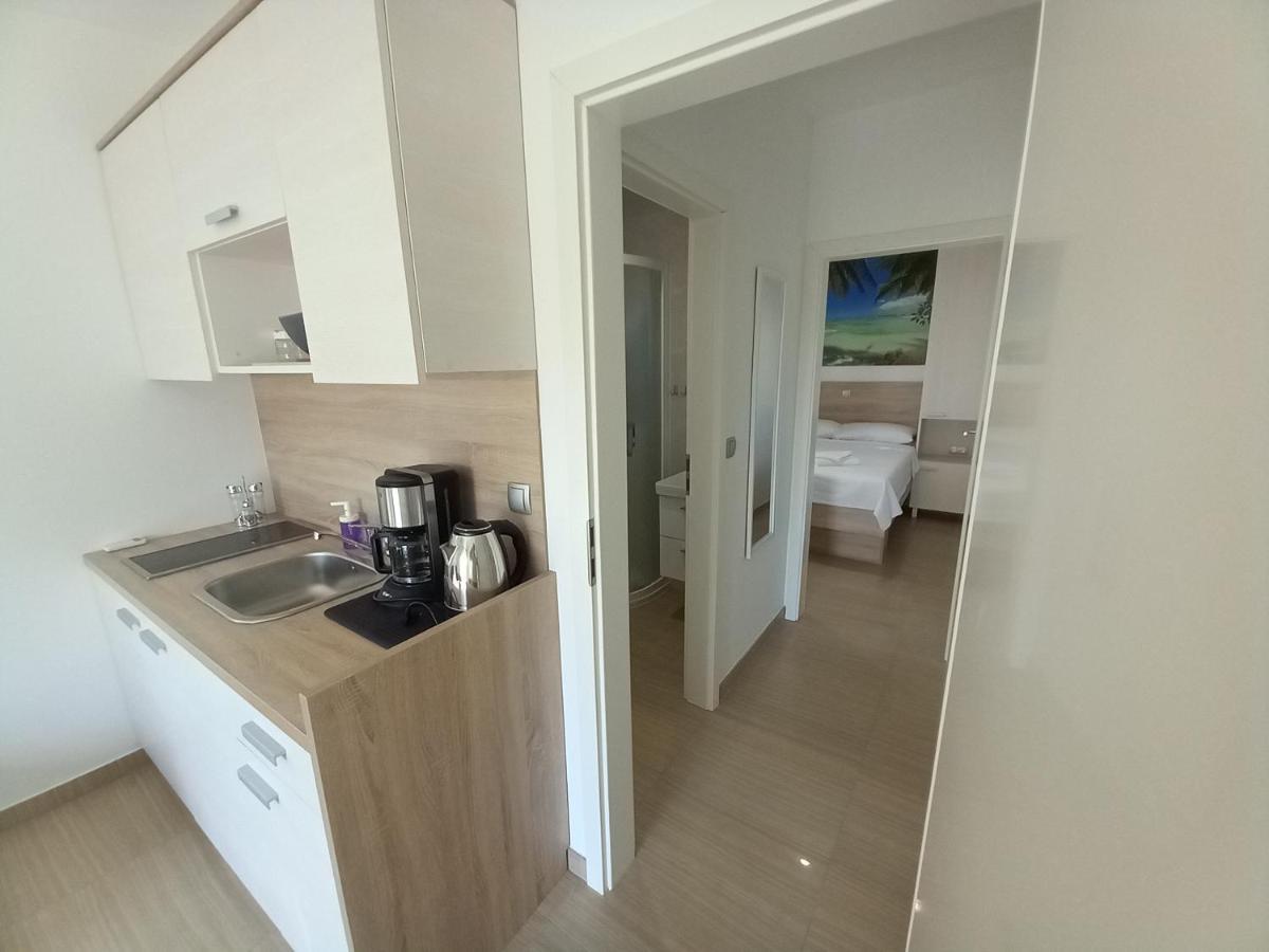 Apartmani Tropical Водице Екстериор снимка