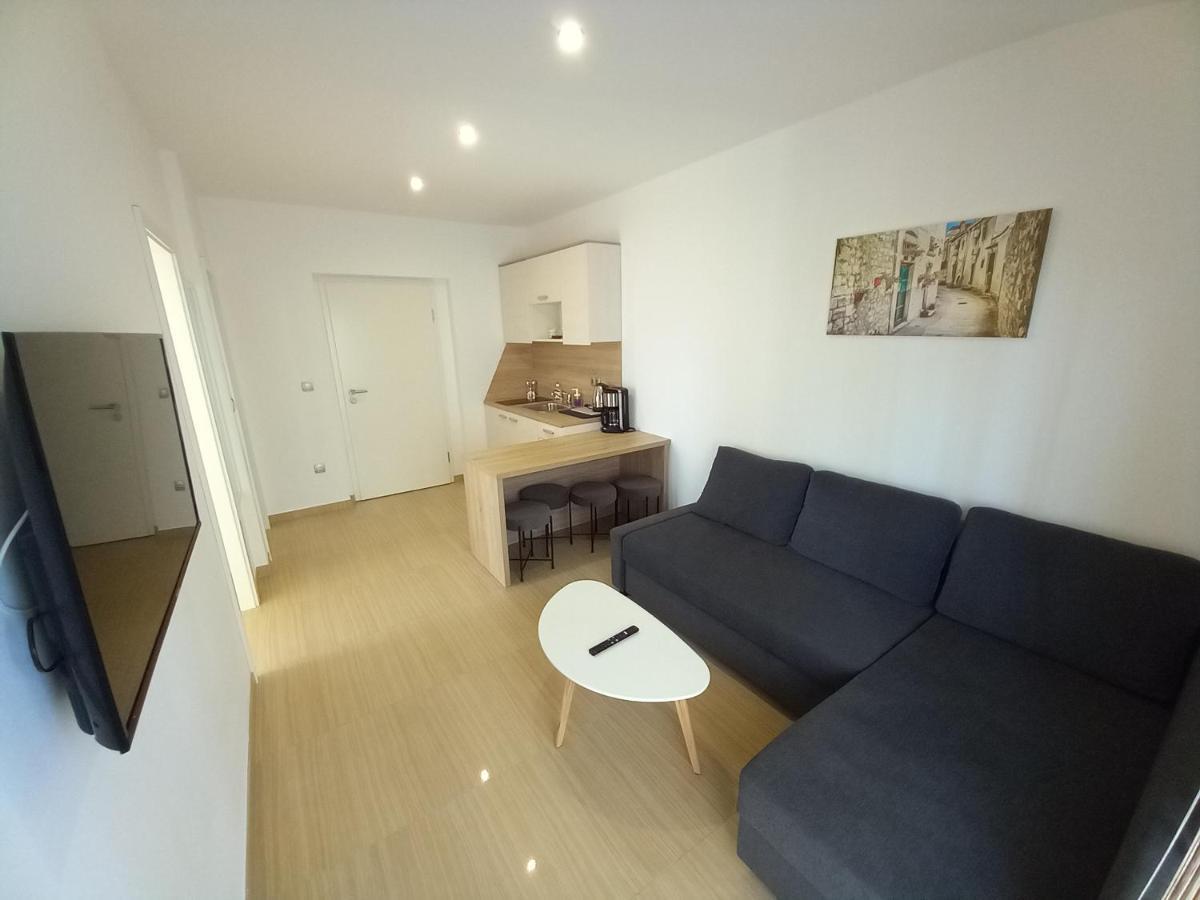 Apartmani Tropical Водице Екстериор снимка