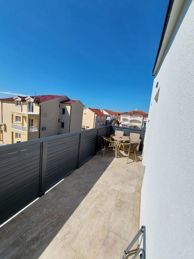 Apartmani Tropical Водице Екстериор снимка