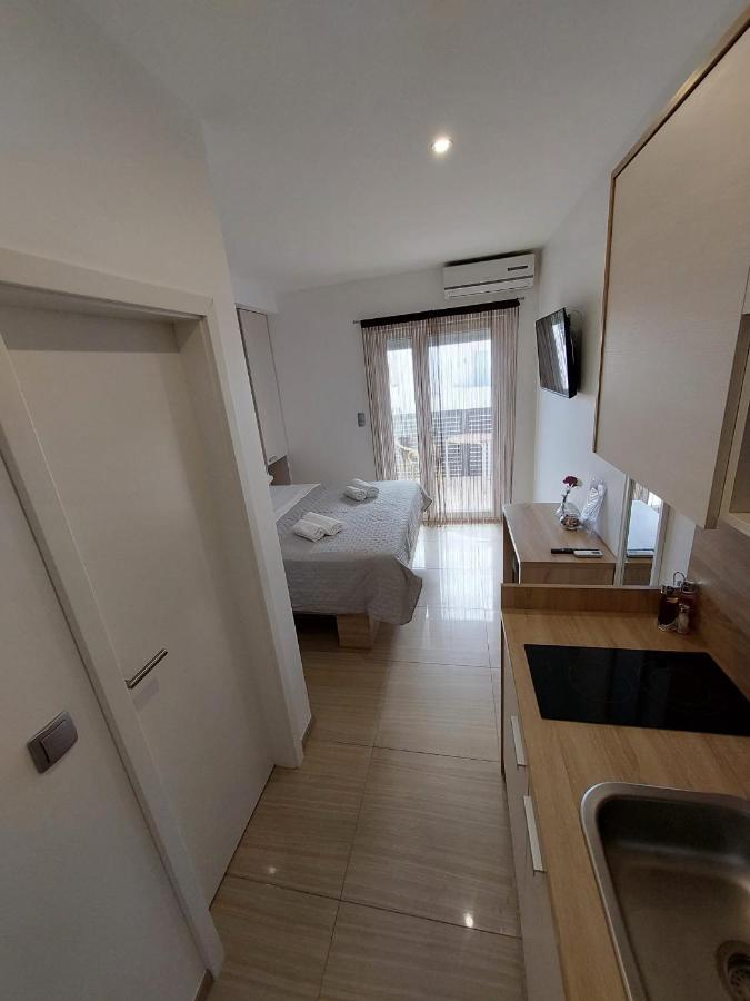 Apartmani Tropical Водице Екстериор снимка