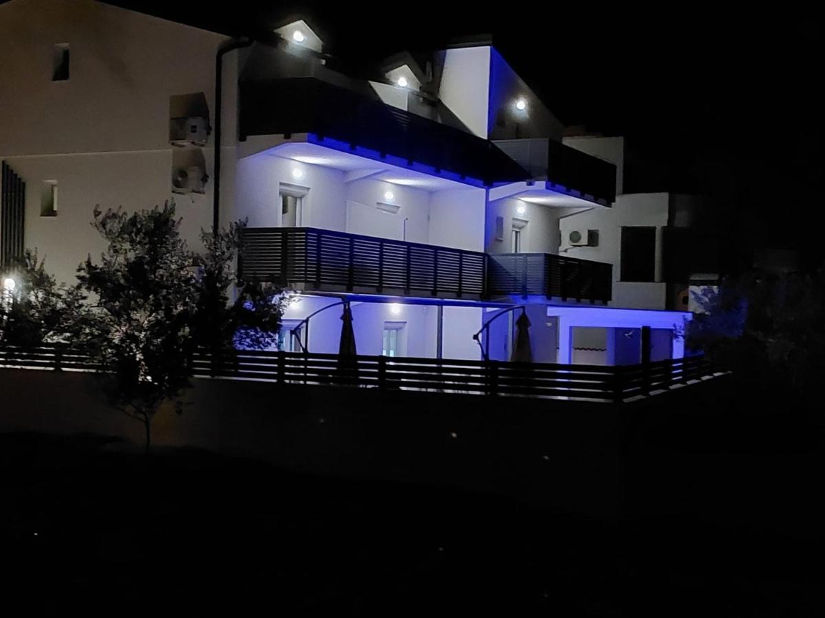 Apartmani Tropical Водице Екстериор снимка