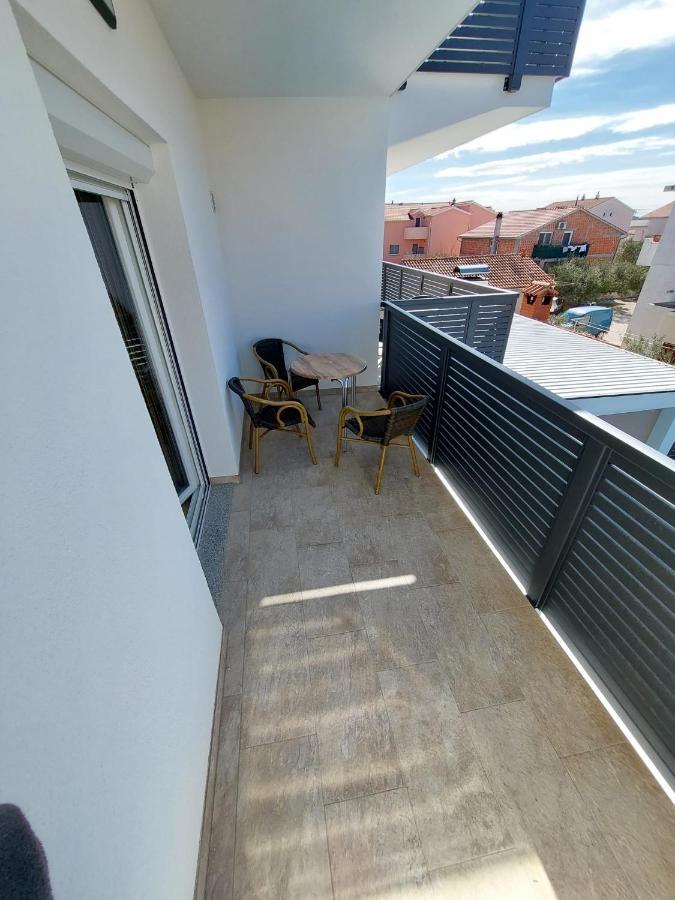 Apartmani Tropical Водице Екстериор снимка