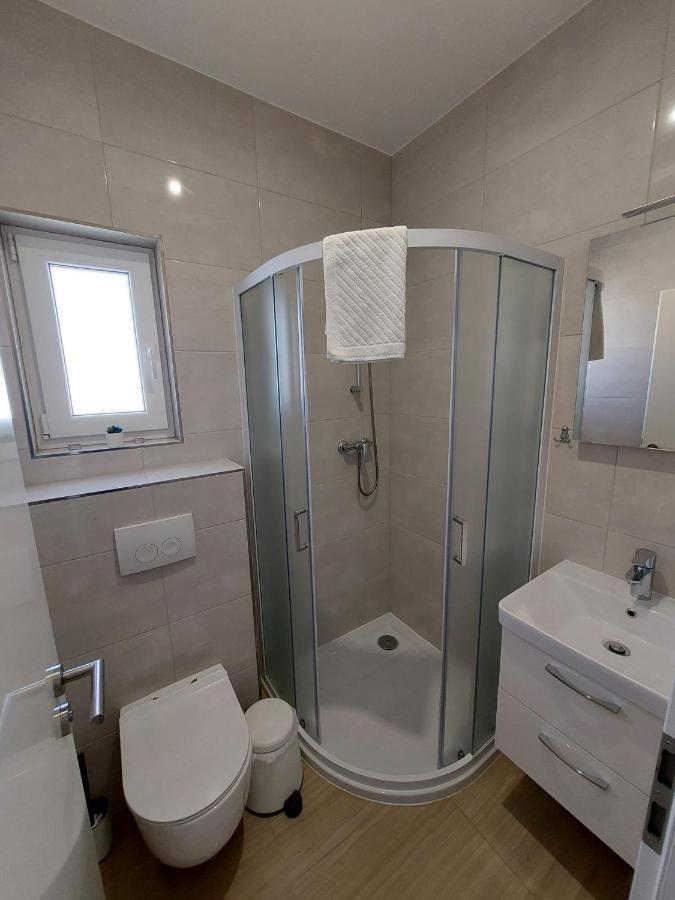 Apartmani Tropical Водице Екстериор снимка