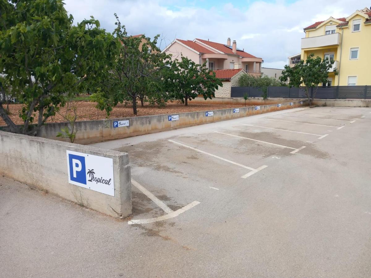 Apartmani Tropical Водице Екстериор снимка
